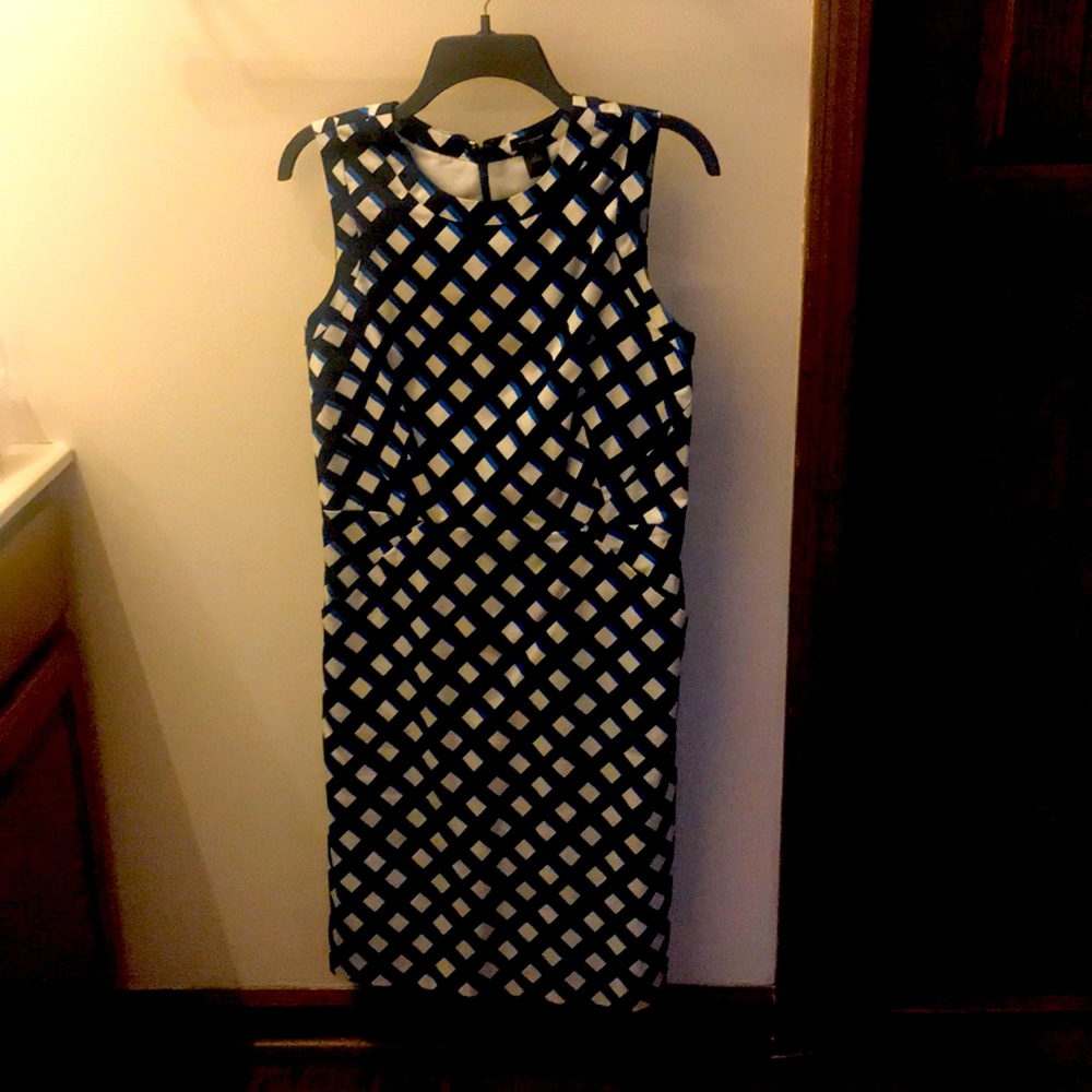Sheath dress - classic look